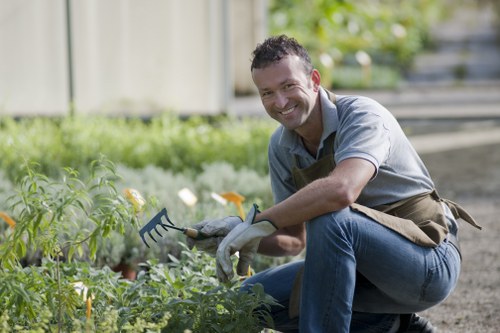 Local garden landscaping features for Heston properties including lawns and boundaries